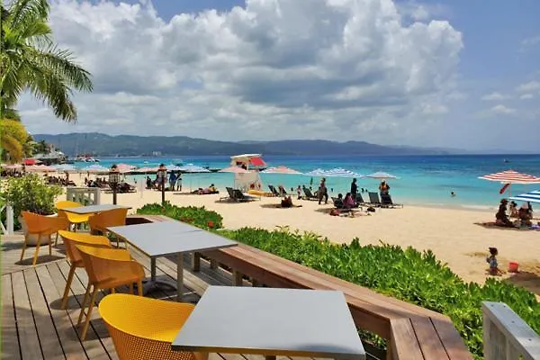 Falcon Shoreline-gated-security-airport Pickup Available Montego Bay