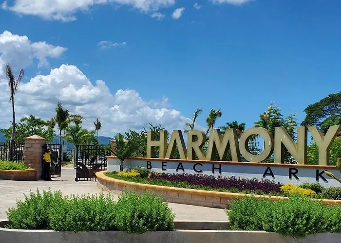 Falcon Shoreline-gated-security-airport Pickup Available * Montego Bay